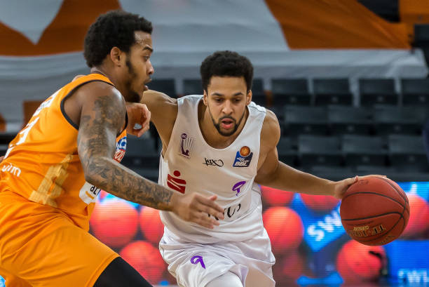 不同的社会 不同的社会