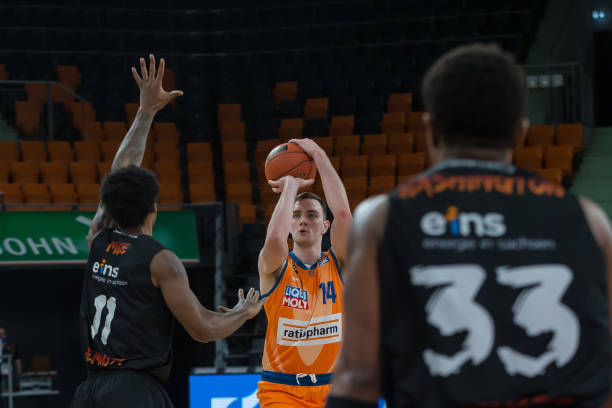 文化背景中 文化背景中