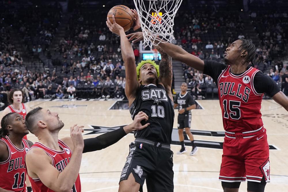 好在短短两 好在短短两