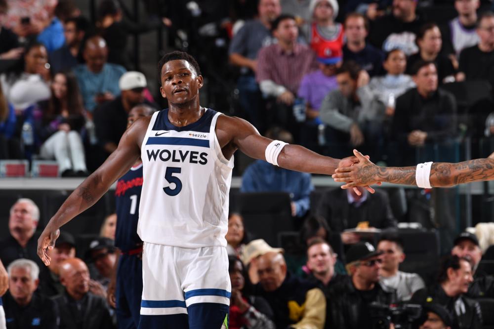 在球场上总 在球场上总